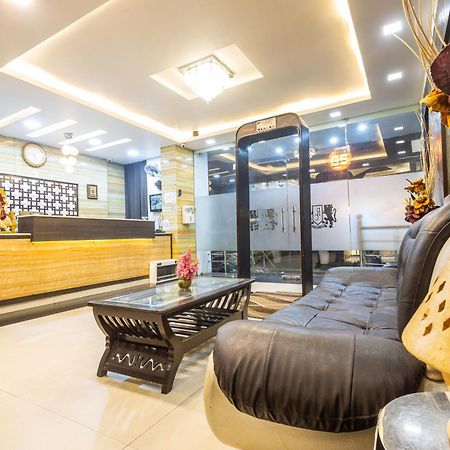 Hotel Red Castle - Karol Bagh - Where Luxury Meets Comfort New Delhi Exterior photo