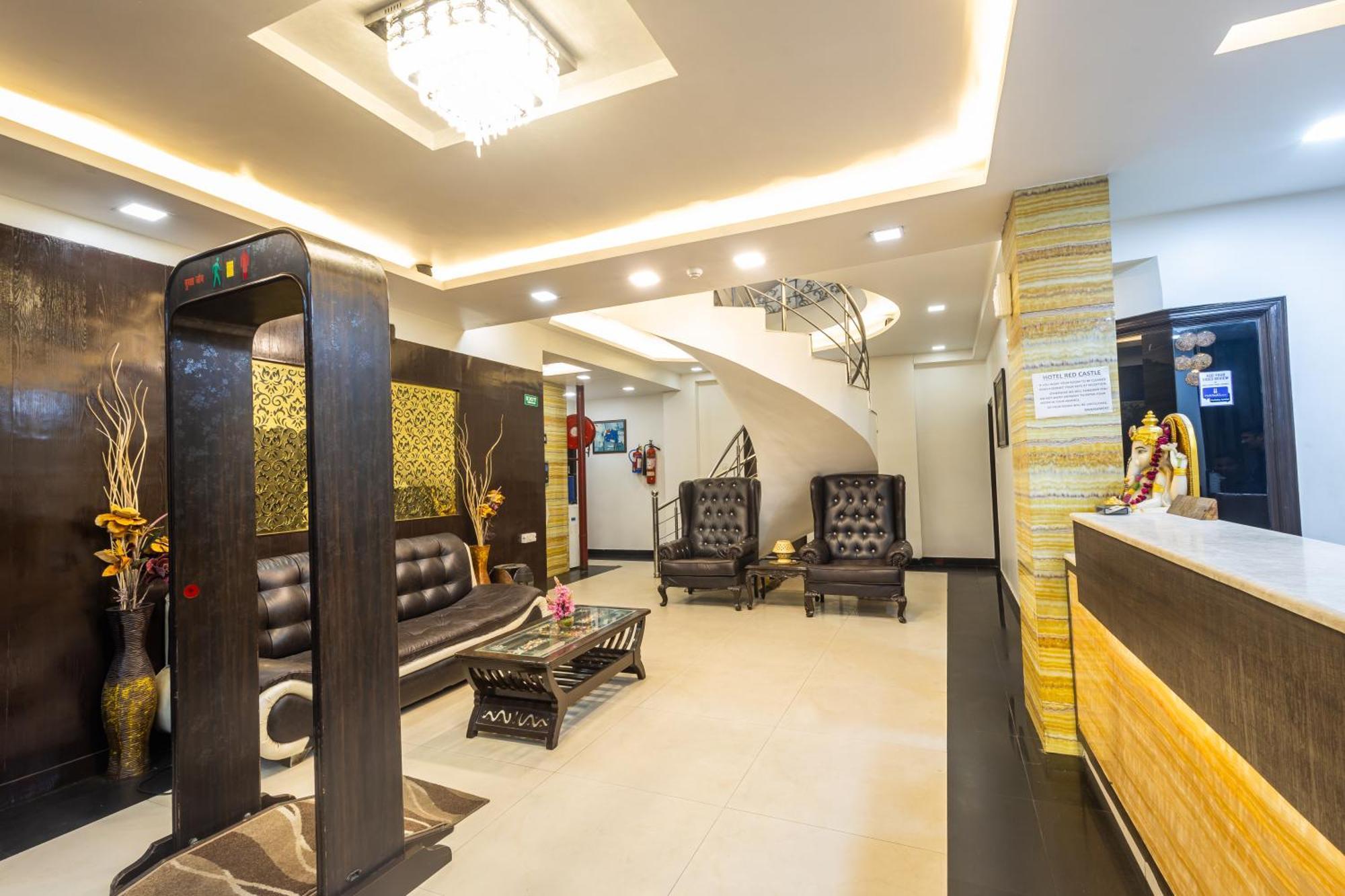Hotel Red Castle - Karol Bagh - Where Luxury Meets Comfort New Delhi Exterior photo