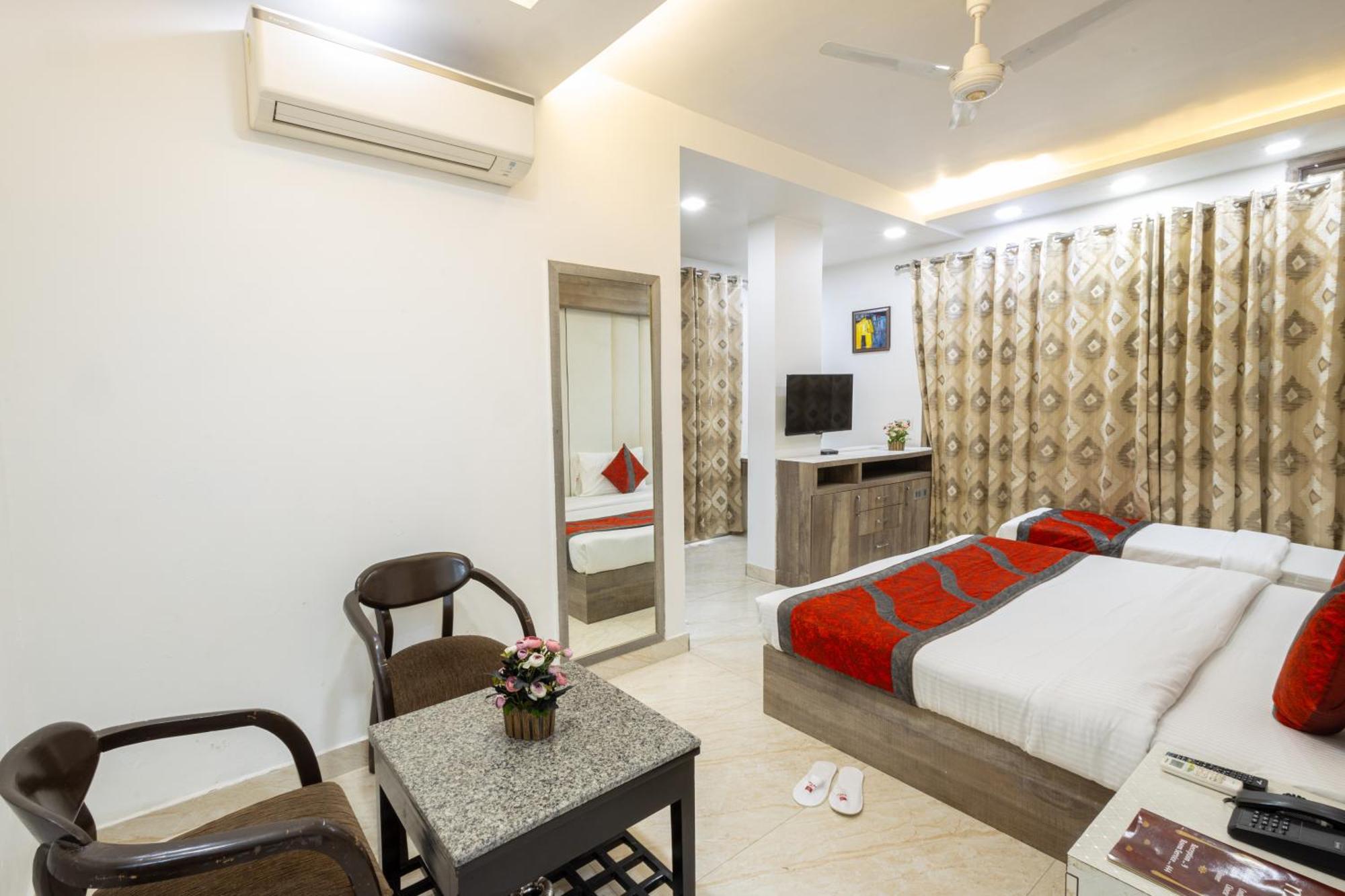 Hotel Red Castle - Karol Bagh - Where Luxury Meets Comfort New Delhi Exterior photo