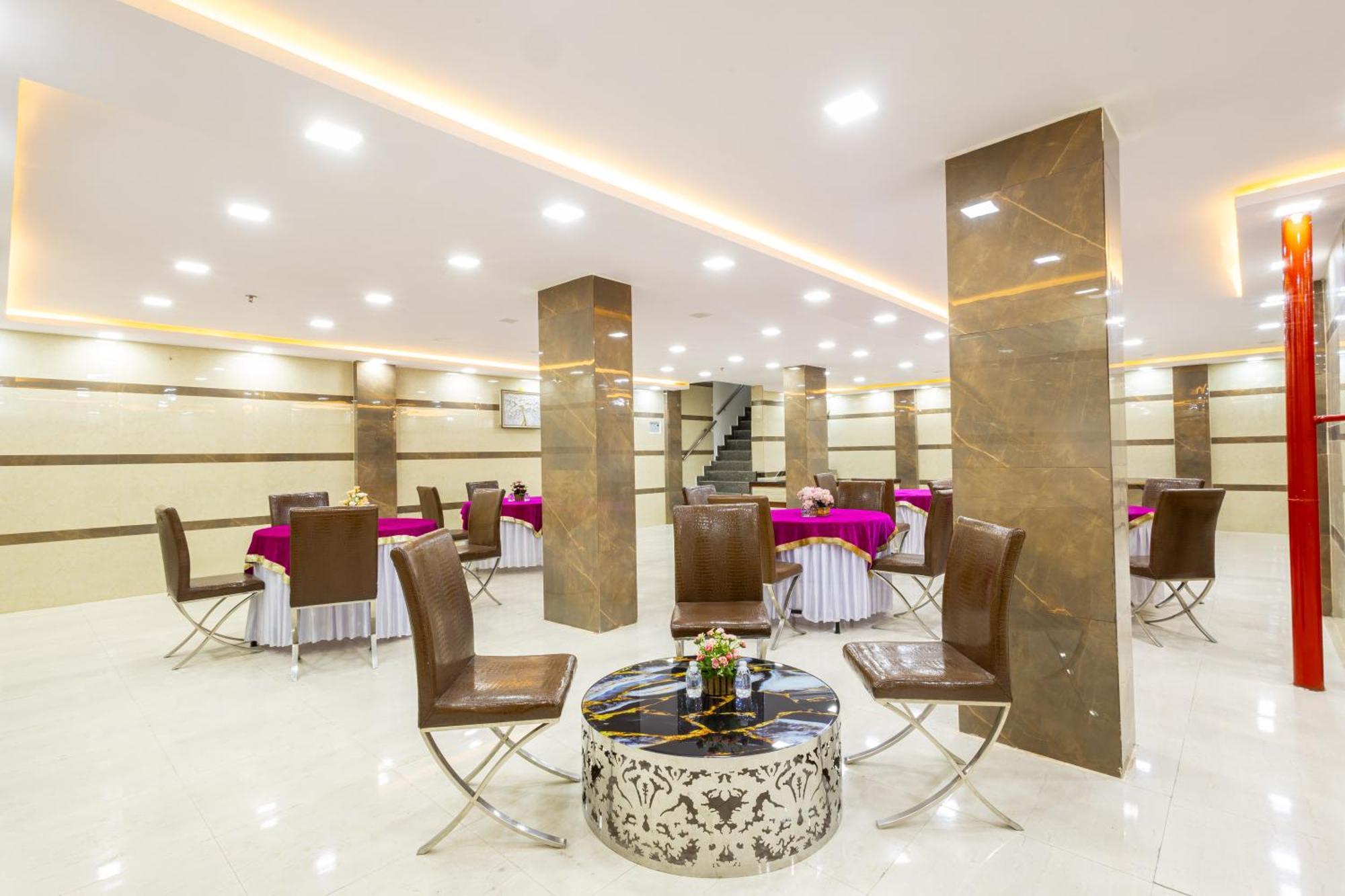 Hotel Red Castle - Karol Bagh - Where Luxury Meets Comfort New Delhi Exterior photo